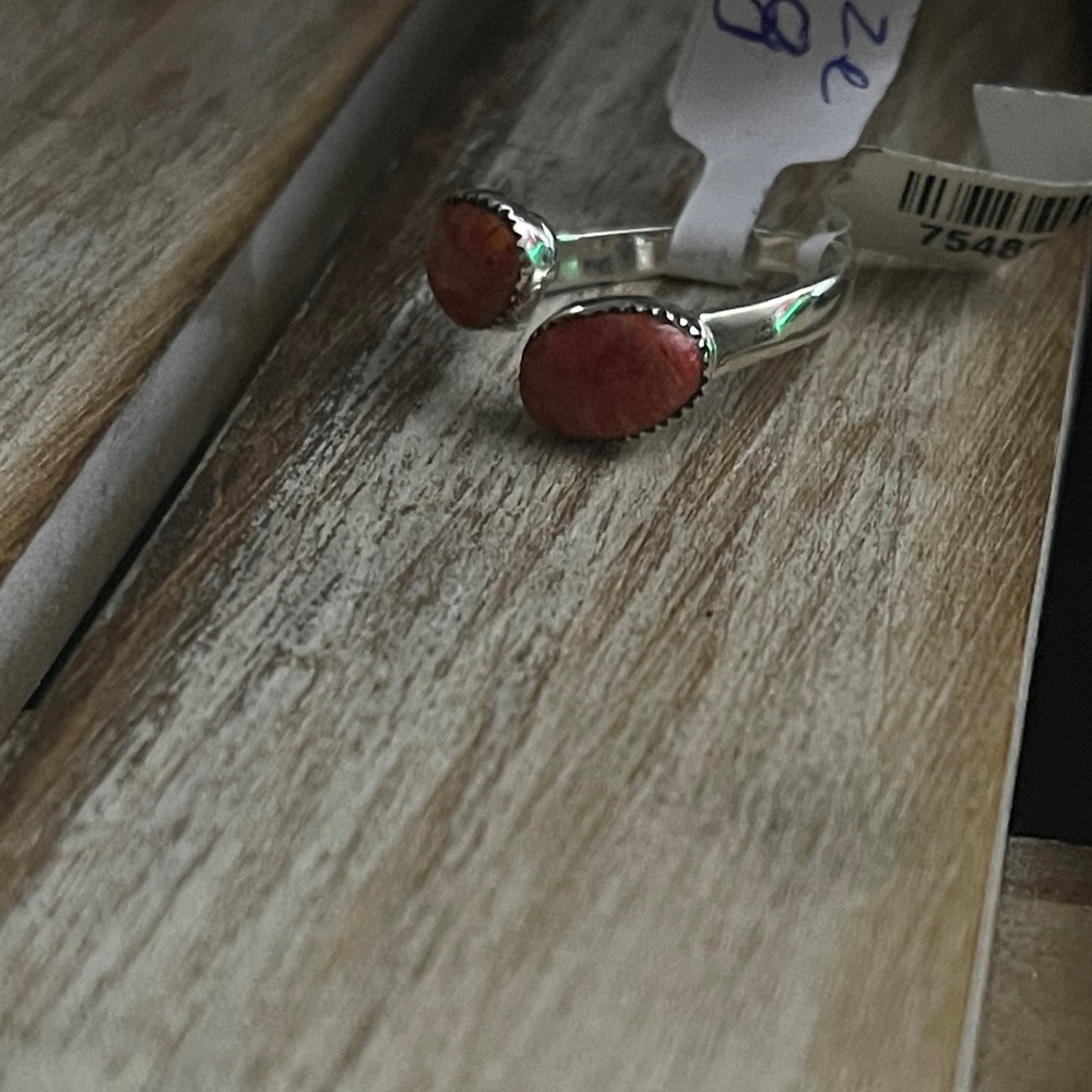 Santa Fe style plum coral ring - Picture 1 of 3